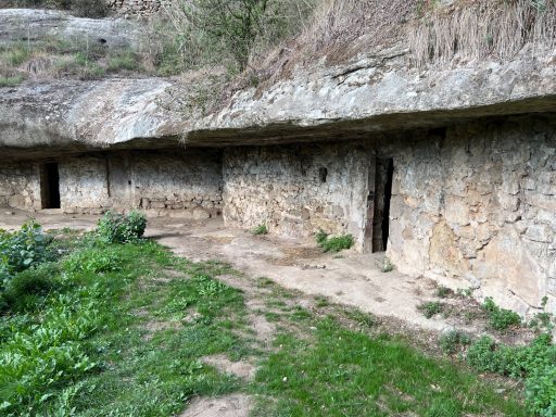 Balma de les set portes