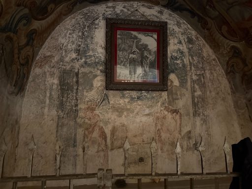 Pintura situada al mur dels peus de l'església